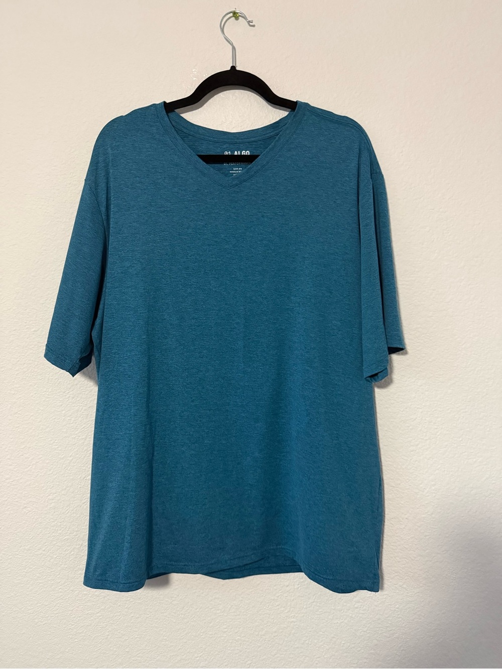 Men's V-Neck Short Sleeve Tee in Teal